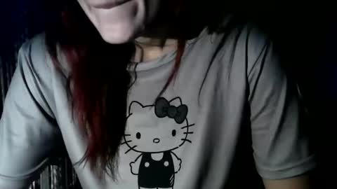 Snapshot of britneyamy chatting on 11-01-25, 10:01 Britney online show from 11-01-25, 10:01