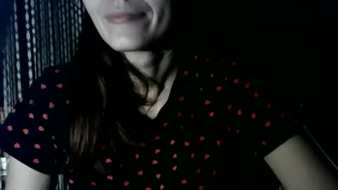 Snapshot of britneyamy chatting on 12-16-25, 10:37 Britney online show from 12-16-25, 10:37