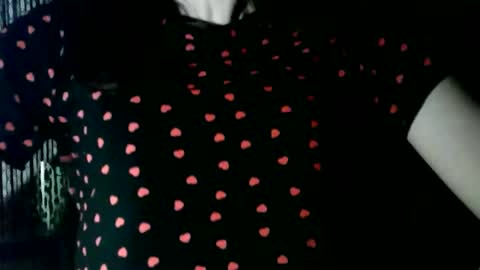 Snapshot of britneyamy chatting on 12-19-25, 11:34 Britney online show from 12-19-25, 11:34