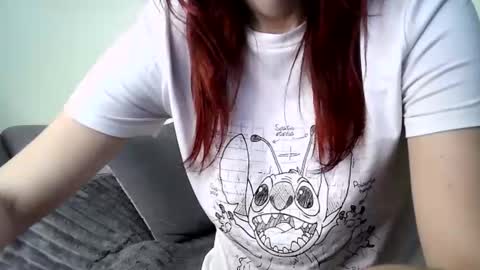 Snapshot of britneyamy chatting on 01-08-26, 09:55 Britney online show from 01-08-26, 09:55