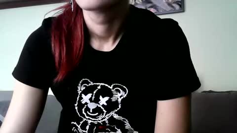 Snapshot of britneyamy chatting on 05-12-26, 07:05 Britney online show from 05-12-26, 07:05