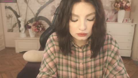 britneybarker online show from 04-29-26, 02:04