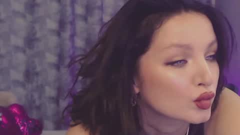 Snapshot of britneybarker chatting on 07-23-26, 07:34 britneybarker online show from 07-23-26, 07:34