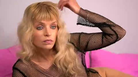 britneyhudson online show from 11-19-25, 10:04