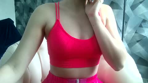 Snapshot of britneykittens chatting on 02-07-25, 07:18 BritneyKittens online show from 02-07-25, 07:18