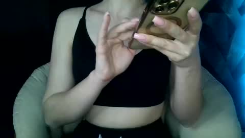 Snapshot of britneykittens chatting on 02-10-25, 03:21 BritneyKittens online show from 02-10-25, 03:21