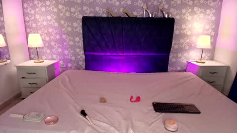 Snapshot of britneysweet_ chatting on 05-28-26, 07:44 BritneySweet online show from 05-28-26, 07:44