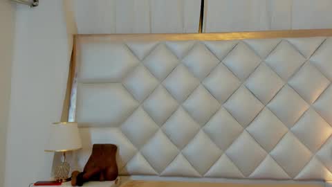 Brittany  online show from 11-11-25, 03:50