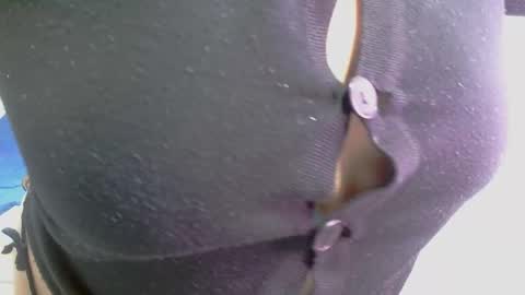 Snapshot of brittanybeauty69 chatting on 09-22-25, 07:05 brittanybeauty69 online show from 09-22-25, 07:05