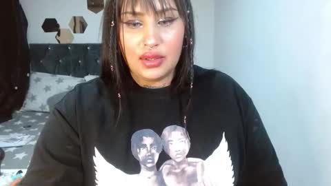 Snapshot of brittanybeauty69 chatting on 10-15-25, 10:43 brittanybeauty69 online show from 10-15-25, 10:43