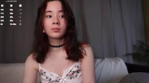 Snapshot of britthe chatting on 01-06-26, 11:25 Lina online show from 01-06-26, 11:25