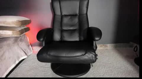 Snapshot of brockhurn_ chatting on 09-26-25, 12:47 brockhurn_ online show from 09-26-25, 12:47