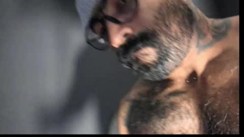 Snapshot of brockhurn_ chatting on 10-17-25, 01:09 brockhurn_ online show from 10-17-25, 01:09