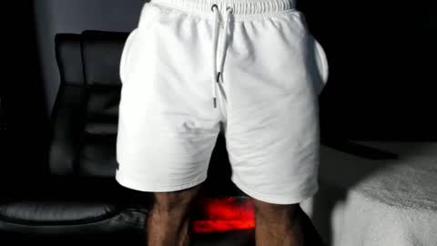 Snapshot of brockhurn_ chatting on 12-20-25, 01:56 brockhurn_ online show from 12-20-25, 01:56