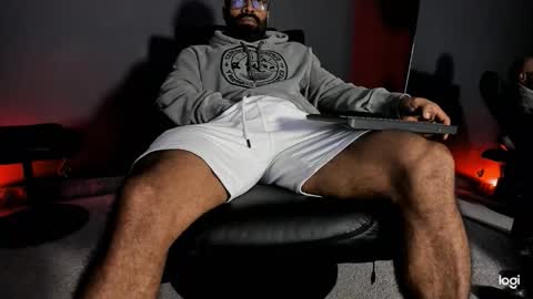 Snapshot of brockhurn_ chatting on 01-12-26, 12:05 brockhurn_ online show from 01-12-26, 12:05