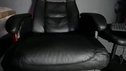 Snapshot of brockhurn_ chatting on 03-06-26, 01:46 brockhurn_ online show from 03-06-26, 01:46