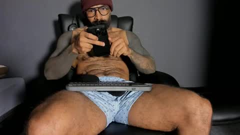 Snapshot of brockhurn_ chatting on 05-20-26, 12:28 brockhurn_ online show from 05-20-26, 12:28