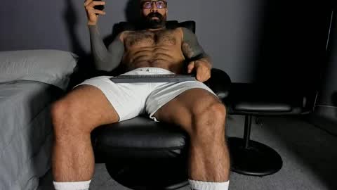 Snapshot of brockhurn_ chatting on 06-01-26, 12:56 brockhurn_ online show from 06-01-26, 12:56