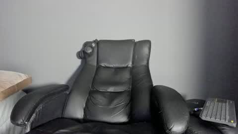 Snapshot of brockhurn_ chatting on 06-16-26, 03:31 brockhurn_ online show from 06-16-26, 03:31