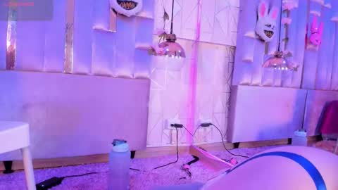 Snapshot of broklin_white23 chatting on 03-02-25, 04:32 online show from 03-02-25, 04:32