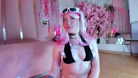 Snapshot of broklin_white23 chatting on 01-10-26, 01:57 online show from 01-10-26, 01:57