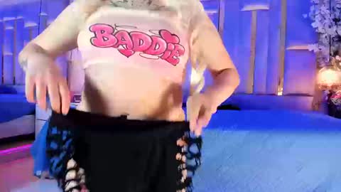 Snapshot of broklin_white23 chatting on 03-16-26, 02:54 online show from 03-16-26, 02:54