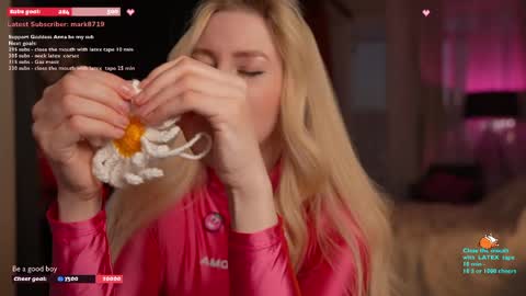 Anna online show from 04-11-26, 04:33