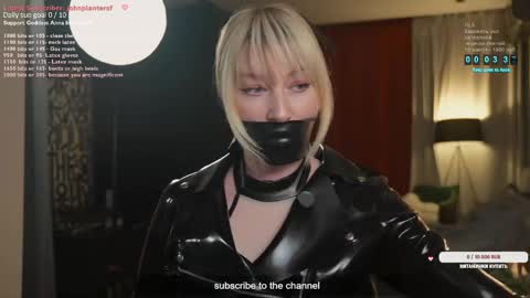 Snapshot of bronnica chatting on 05-27-26, 03:42 Anna online show from 05-27-26, 03:42