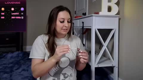 brookebee online show from 01-05-25, 12:20