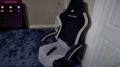 brookebee online show from 03-08-25, 12:33