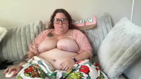 Snapshot of brookenicole3 chatting on 09-20-25, 06:42 Madam Brooke online show from 09-20-25, 06:42