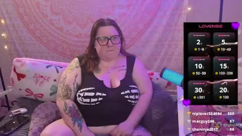 Snapshot of brookenicole3 chatting on 05-07-26, 07:58 Madam Brooke online show from 05-07-26, 07:58