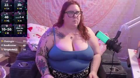 Snapshot of brookenicole3 chatting on 05-17-26, 01:14 Madam Brooke online show from 05-17-26, 01:14