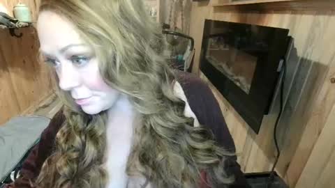 Snapshot of brookeride chatting on 01-06-26, 12:42 BrookeRide online show from 01-06-26, 12:42