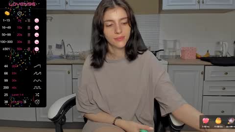 Snapshot of broosnica1 chatting on 02-01-25, 06:43 broosnica1 online show from 02-01-25, 06:43