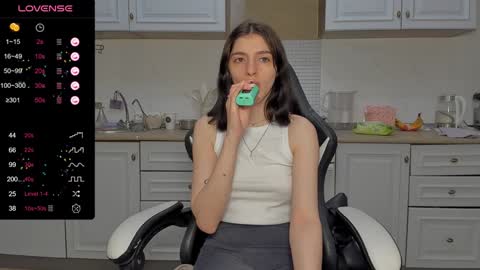 Snapshot of broosnica1 chatting on 02-02-25, 09:30 broosnica1 online show from 02-02-25, 09:30