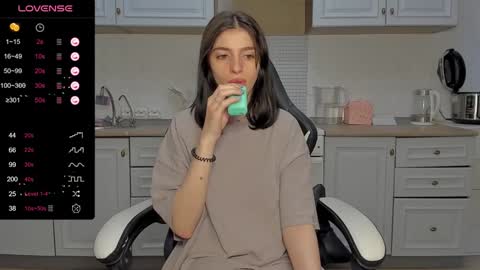 Snapshot of broosnica1 chatting on 02-07-25, 09:37 broosnica1 online show from 02-07-25, 09:37