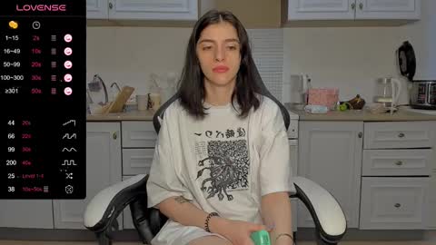 Snapshot of broosnica1 chatting on 02-19-25, 10:01 broosnica1 online show from 02-19-25, 10:01