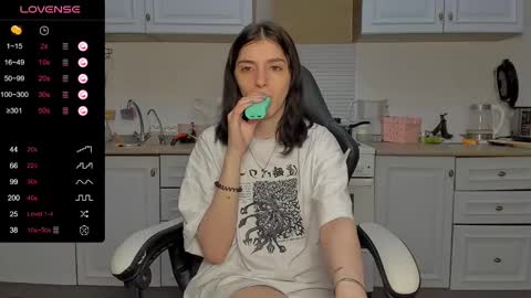 Snapshot of broosnica1 chatting on 02-20-25, 08:39 broosnica1 online show from 02-20-25, 08:39