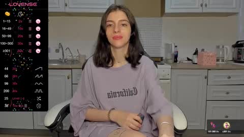 Snapshot of broosnica1 chatting on 02-25-25, 08:25 broosnica1 online show from 02-25-25, 08:25