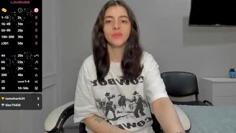 Snapshot of broosnica1 chatting on 10-23-25, 07:29 broosnica1 online show from 10-23-25, 07:29