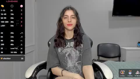 Snapshot of broosnica1 chatting on 11-09-25, 09:18 broosnica1 online show from 11-09-25, 09:18