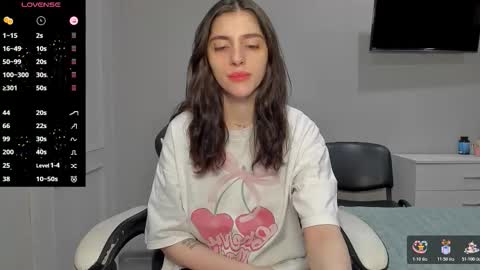 Snapshot of broosnica1 chatting on 11-23-25, 07:41 broosnica1 online show from 11-23-25, 07:41