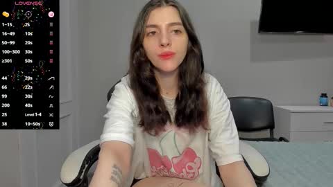 Snapshot of broosnica1 chatting on 11-24-25, 05:29 broosnica1 online show from 11-24-25, 05:29