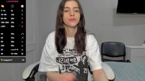 Snapshot of broosnica1 chatting on 11-28-25, 06:27 broosnica1 online show from 11-28-25, 06:27