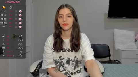 Snapshot of broosnica1 chatting on 01-11-26, 10:09 broosnica1 online show from 01-11-26, 10:09