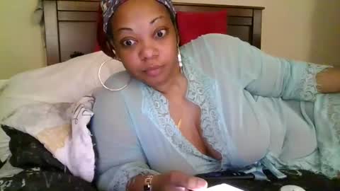 brownroundrenee online show from 04-04-26, 10:02