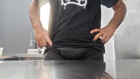 brownskinbull1 online show from 07-10-26, 01:36