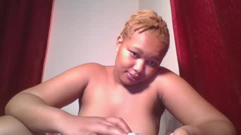 Snapshot of browny_candyz chatting on 12-16-24, 06:53 Tracy online show from 12-16-24, 06:53