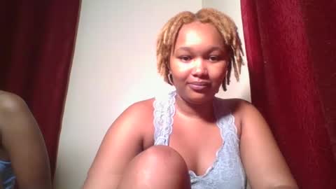 Snapshot of browny_candyz chatting on 12-23-24, 12:57 Tracy online show from 12-23-24, 12:57